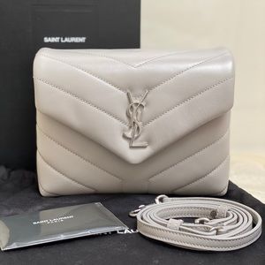 ⭐️ Saint Laurent Toy Lou Lou in Mouse Grey!⭐️